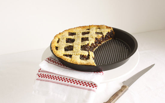 Warm, Flaky Crust with the Flaky Pie Crust Pan!